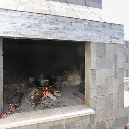 House Ivica * Vinišće